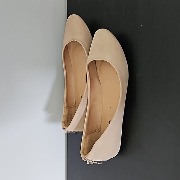 Nude Ballet Flats - Picture 2 of 4
